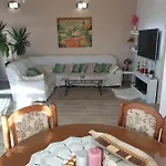 In With Sea View, Terrace, Air Conditioning, Wifi 5063-1 아파트