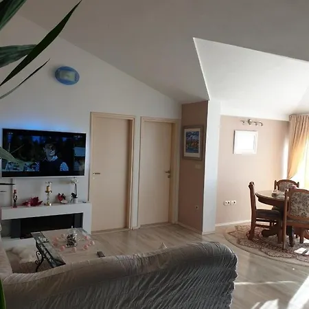 In With Sea View, Terrace, Air Conditioning, Wifi 5063-1 아파트