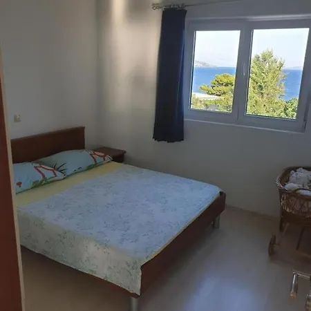 아파트 In With Sea View, Terrace, Air Conditioning, Wifi 5063-1 *