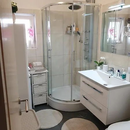 In With Sea View, Terrace, Air Conditioning, Wifi 5063-1 Duće