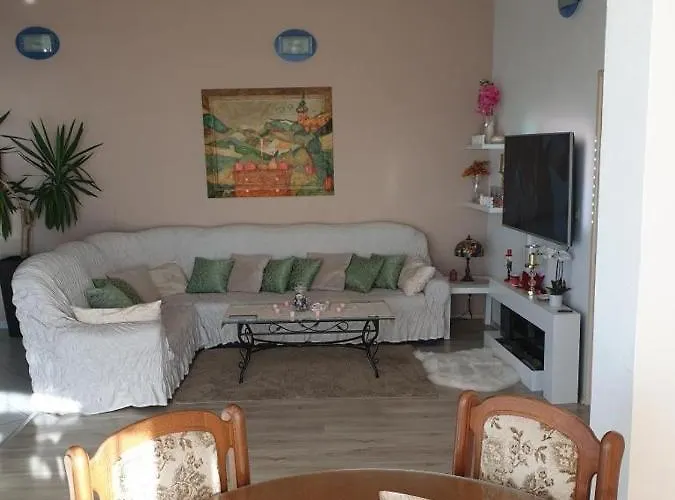 In With Sea View, Terrace, Air Conditioning, Wifi 5063-1 شقة