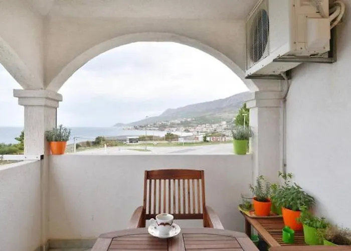 شقة In With Sea View, Terrace, Air Conditioning, Wifi 5063-1