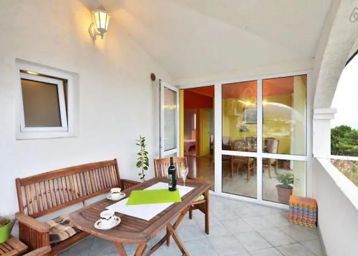 In With Sea View, Terrace, Air Conditioning, Wifi 5063-1 شقة